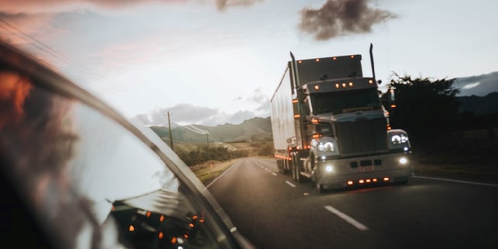 4 Mistakes to Avoid After an 18-Wheeler Accident